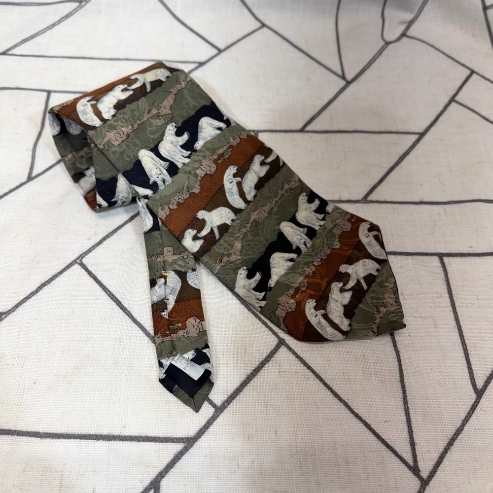 Endangered Species Silk Tie One Size Green Polar Bear Wildlife Animal‎ Print